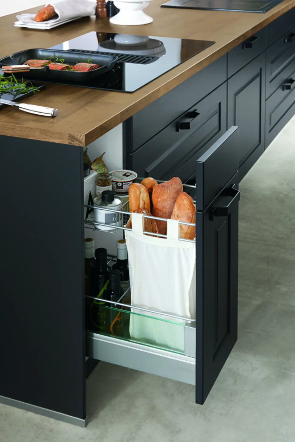 Kutchenhaus Sylt Lacquer, Honed Black 4