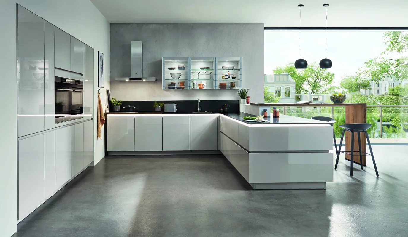 Kutchenhaus Lux Lacquer, Satin Grey High Gloss 1